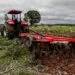 Serviços com máquinas avançam no campo e atendem mais de 93 produtores em Juara
