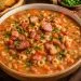 Sopa de Feijão com Macarrão bem detalhada