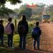 Após alunos perderem aulas, Paranorte chega à terceira empresa de transporte escolar no ano