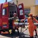 Uma motociclista ficou lesionada após colidir contra uma caminhonete no centro de Juara